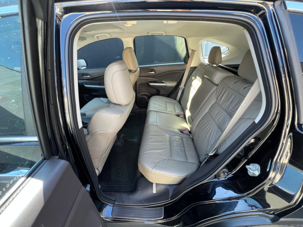 WhatsApp Image 2025-09-25 at 17.34.08 (1)